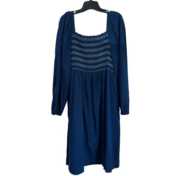 Draper James RSVP Navy Smocked Square Neck Long Sleeve Midi Dress Pockets Sz L - Picture 2 of 10